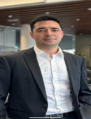 team member img